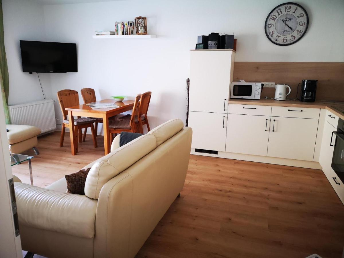 Bio-Ferienweingut Leyendecker Appartement Kattenes Buitenkant foto