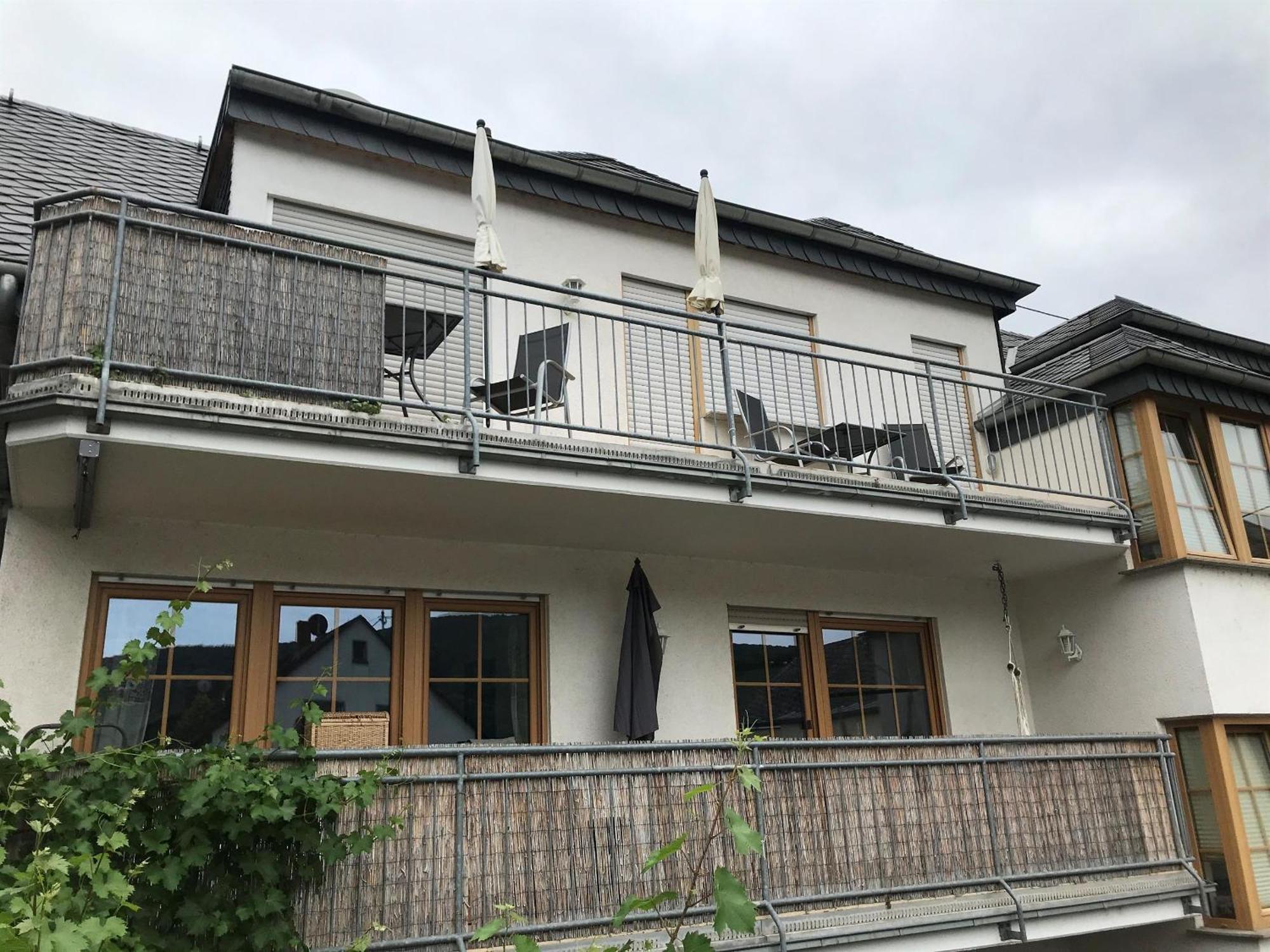 Bio-Ferienweingut Leyendecker Appartement Kattenes Buitenkant foto